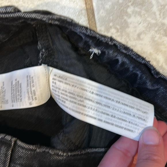 Abercrombie and Fitch Skinny High Rise Black Destroy Jeans 4S distressed crop - Picture 4 of 7
